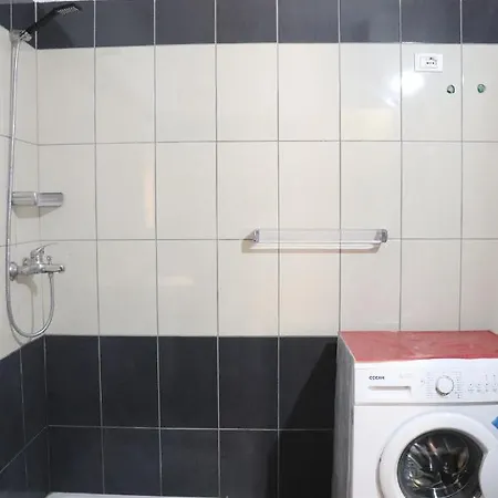 Panorama Apartment *